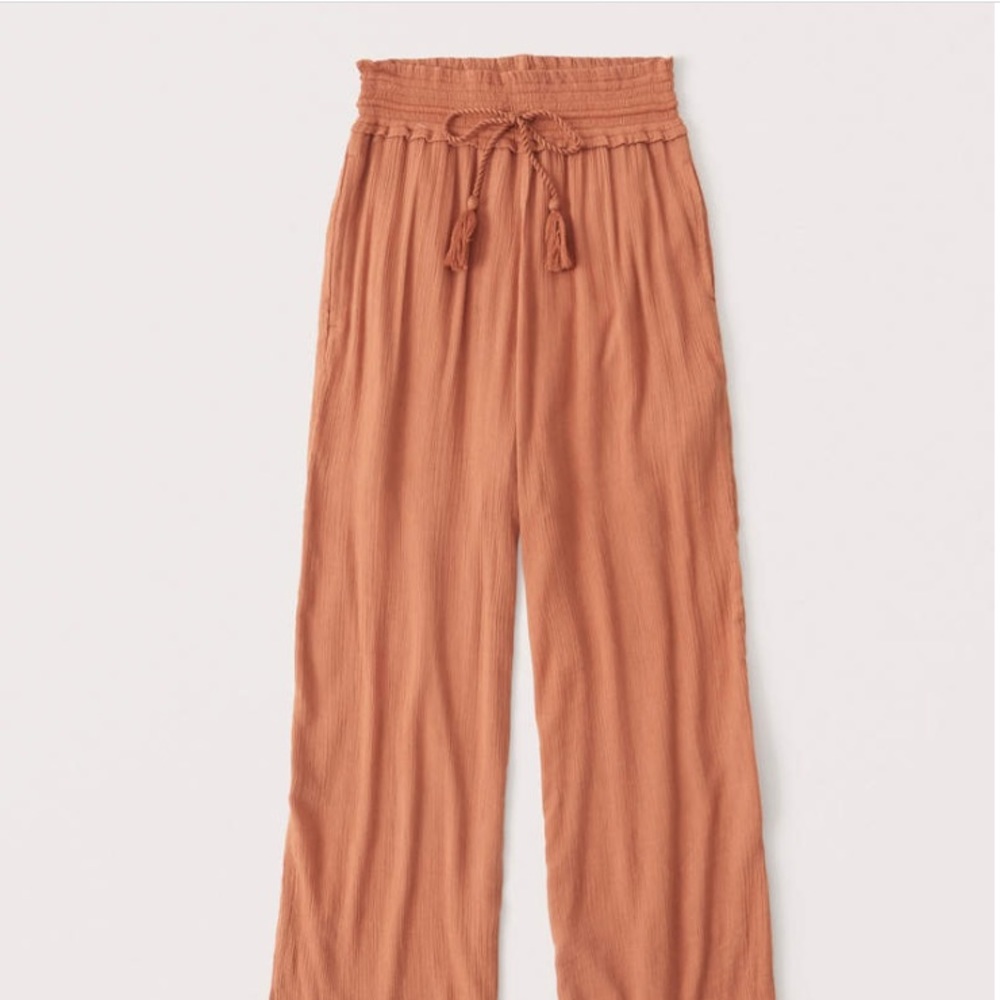 ABERCROMBIE pull-on pants